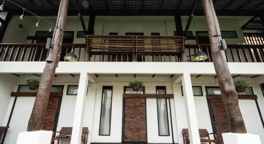 Croissant Hotel And Cafe Chiang Rai Exterior foto
